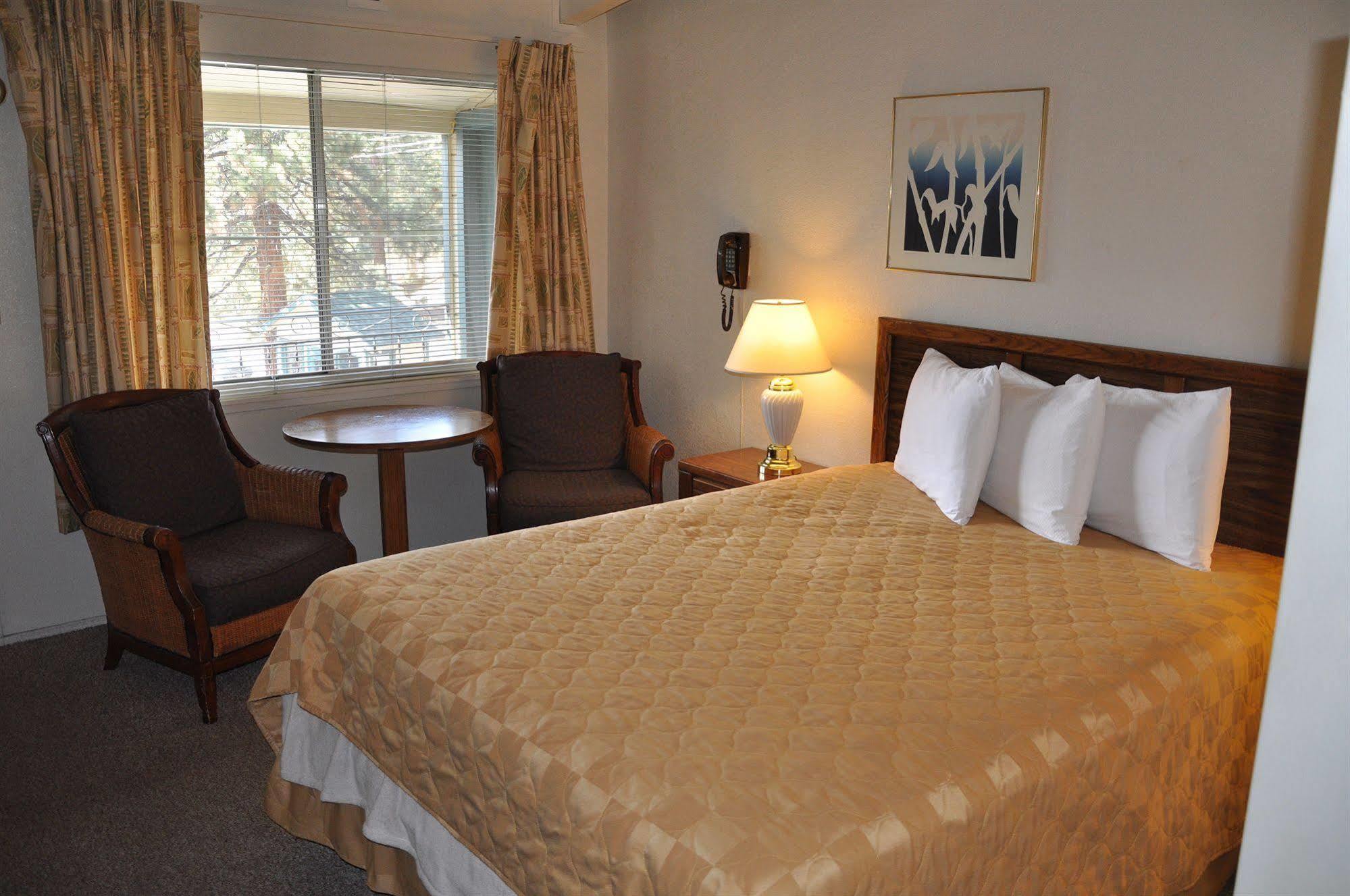 Cedar Inn & Suites South Lake Tahoe Exterior foto
